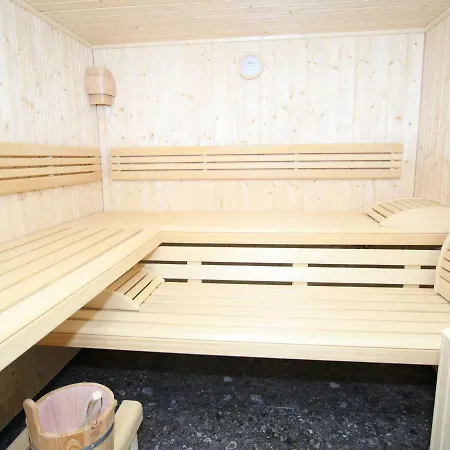 Holiday home Large In Mauterndorf Salzburgerland Near Area With Sauna Mauterndorf (Salzburg)